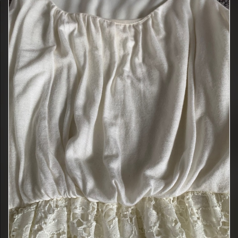 Delia’s Lace Dress - Picture 2 of 5